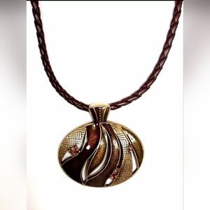 Lia Sophia "Intrigue"  Pendant Necklace & Earrings Set,  NWT